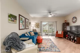 Photo #5: 6965456 Listing 