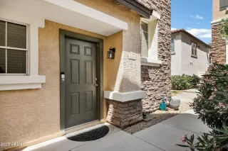 Photo #4: 6965801 Listing 