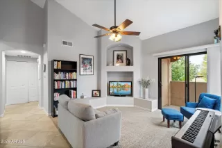 Photo #1: 6966197 Listing