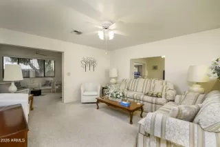 Photo #3: 6966282 Listing