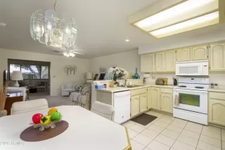 Photo #5: 6966282 Listing