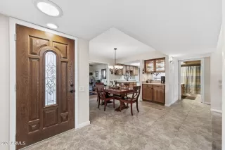 Photo #3: 6966572 Listing