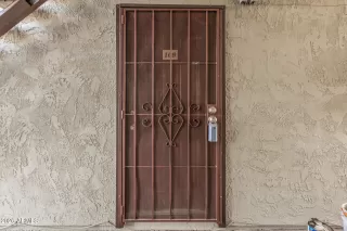 Photo #5: 6966691 Listing 