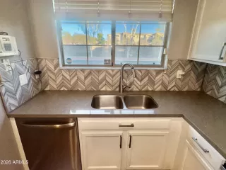 Photo #4: 6966717 Listing 