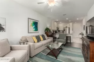 Photo #4: 6966772 Listing 