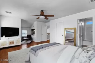 Photo #6: 6966871 Listing 