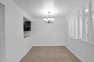 Photo #6: 6967790 Listing 