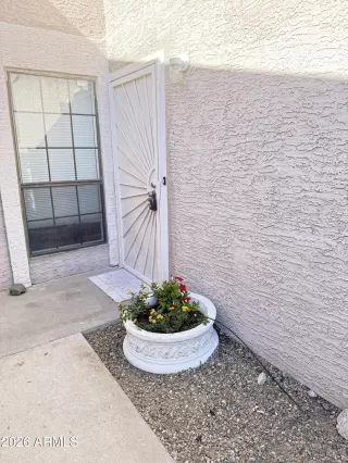 Photo #1: 6967882 Listing 