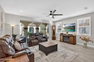 Photo #4: 6967992 Listing 