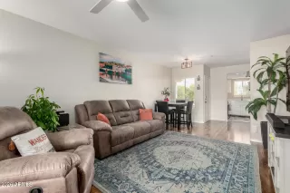 Photo #2: 6968116 Listing 