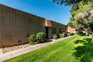 Photo #2: 6968175 Listing 