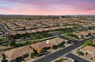 Photo #5: 6968190 Listing 