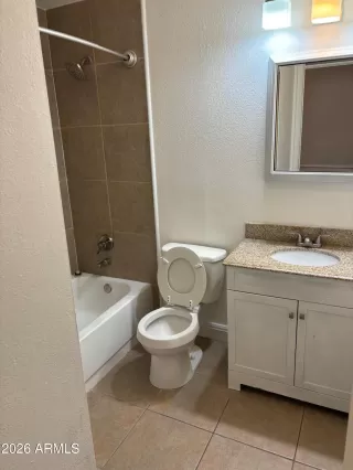 Photo #5: 6968614 Listing 