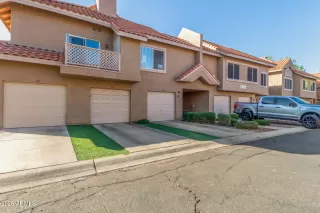 Photo #1: 6968676 Listing 