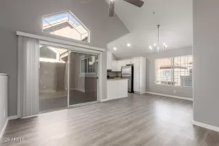 Photo #3: 6968676 Listing 