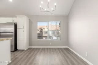 Photo #6: 6968676 Listing 