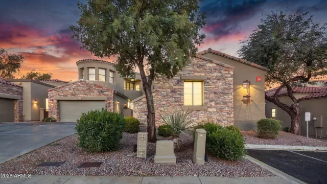 MLS: 6968786 Condo For Sale