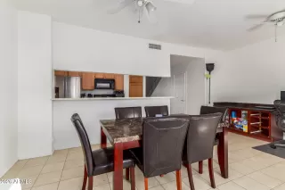 Photo #4: 6968986 Listing 