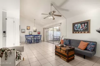 Photo #4: 6969140 Listing 