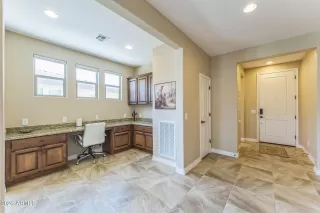 Photo #5: 6969191 Listing 