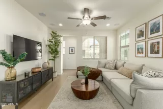 Photo #5: 6969262 Listing 