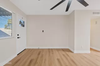 Photo #4: 6969281 Listing 