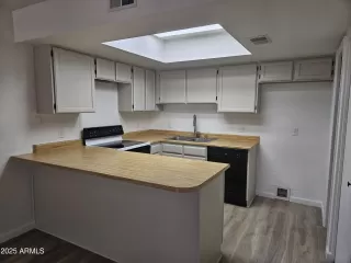 Photo #6: 6969333 Listing 