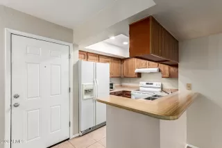 Photo #3: 6969397 Listing 