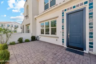 Photo #1: 6969613 Listing 