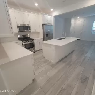 Photo #5: 6969613 Listing 