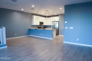 Photo #5: 6969693 Listing 