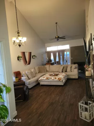 Photo #2: 6969825 Listing 