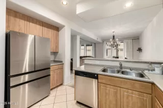 Photo #3: 6969827 Listing