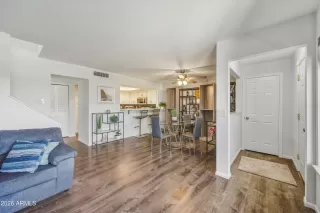 Photo #3: 6969891 Listing 