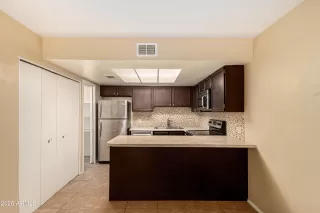 Photo #3: 6970033 Listing 