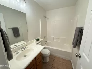 Photo #5: 6970118 Listing 