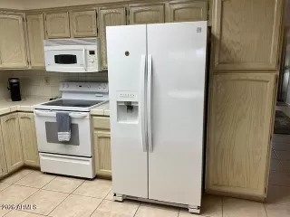 Photo #5: 6970236 Listing 