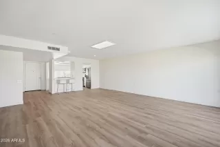 Photo #4: 6970449 Listing 