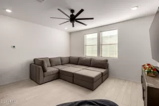 Photo #5: 6970482 Listing 