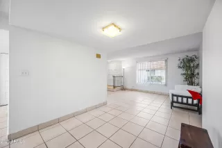 Photo #6: 6970556 Listing 