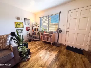 Photo #3: 6970584 Listing