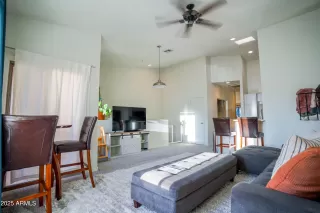 Photo #3: 6970841 Listing 