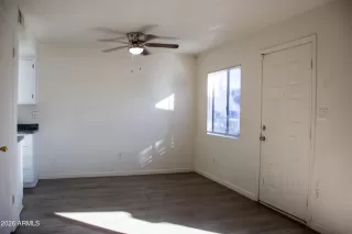 Photo #6: 6971069 Listing 