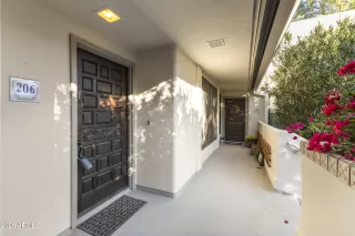 Photo #3: 6971117 Listing 