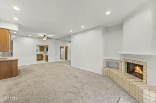 Photo #4: 6971117 Listing 