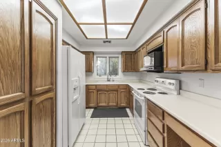 Photo #6: 6971117 Listing 