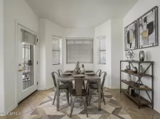 Photo #4: 6971206 Listing 