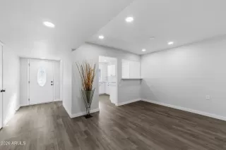 Photo #1: 6971569 Listing 