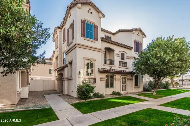 MLS: 6972160 Condo For Sale