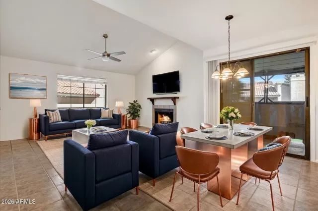 MLS: 6972444 Condo For Sale